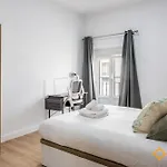 Natural House By Livework Апартаменти *
